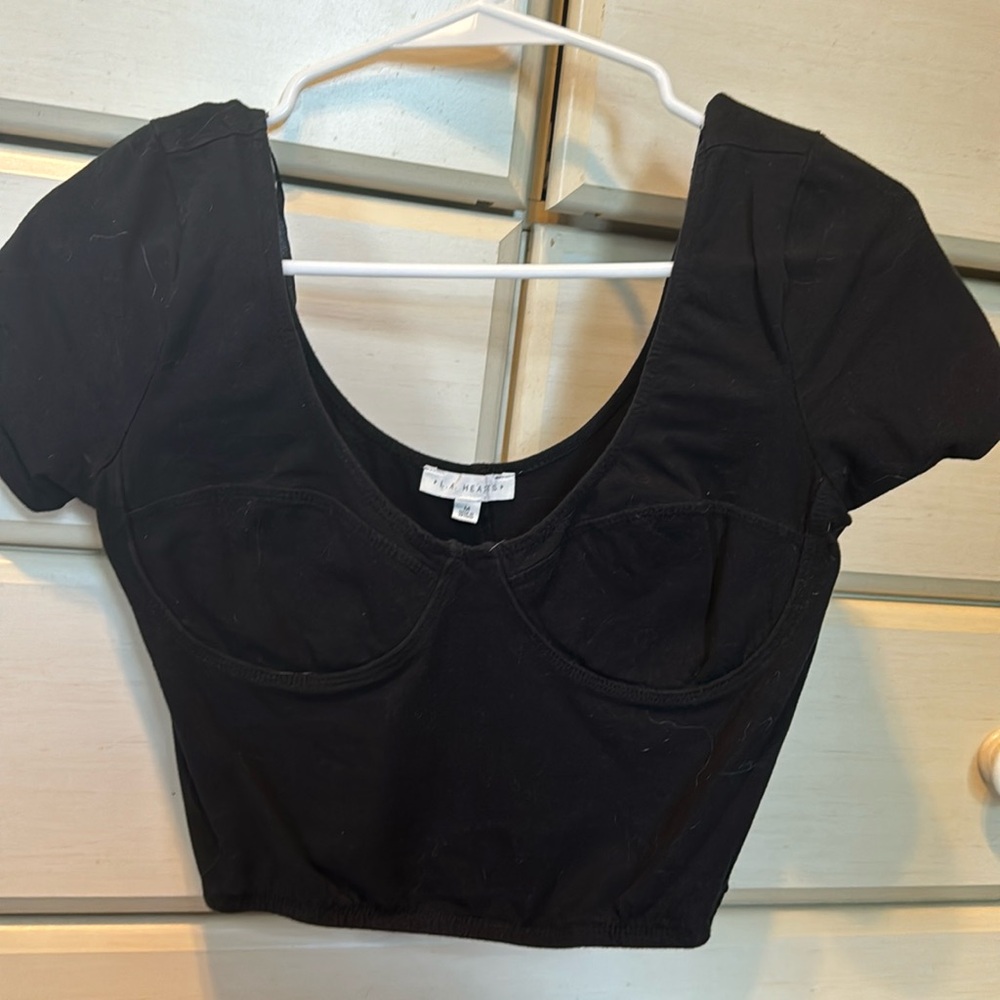 Black crop shirt